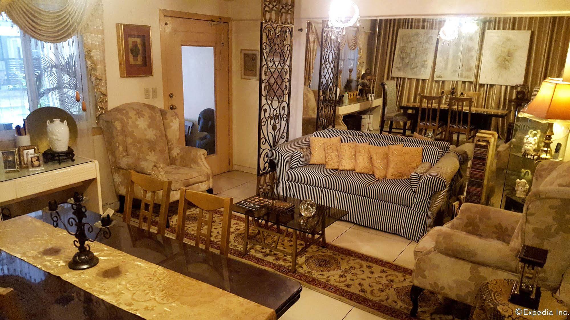 לינה וארוחת בוקר טאגיג Casa Amapola Manila מראה חיצוני תמונה