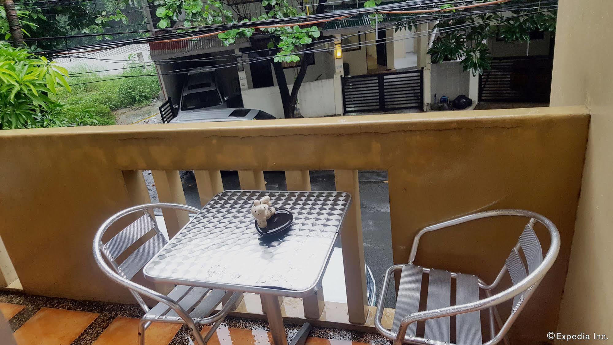 לינה וארוחת בוקר טאגיג Casa Amapola Manila מראה חיצוני תמונה