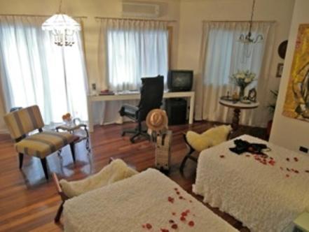 לינה וארוחת בוקר טאגיג Casa Amapola Manila מראה חיצוני תמונה